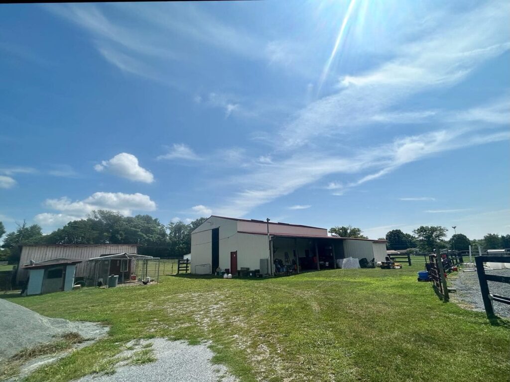 Muddy Boot Farm - Lovettsville, VA